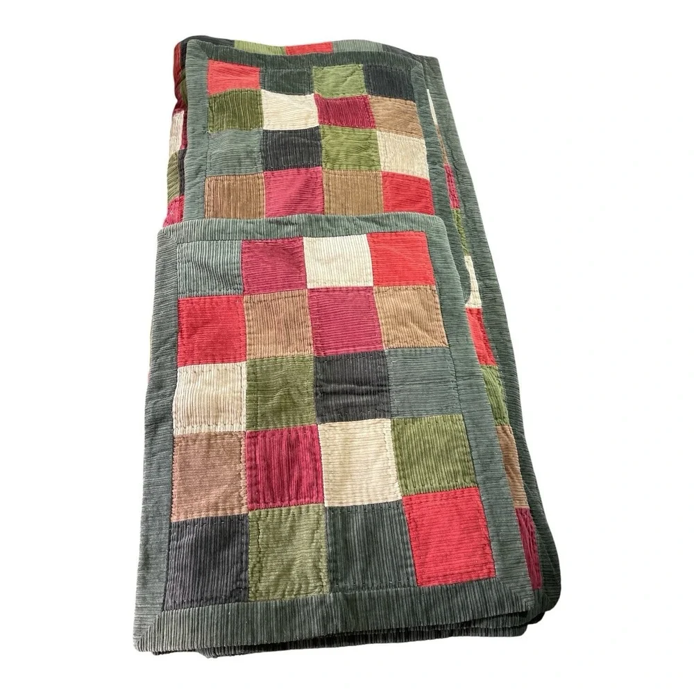 Woolrich Patch Corduroy Quilt 104